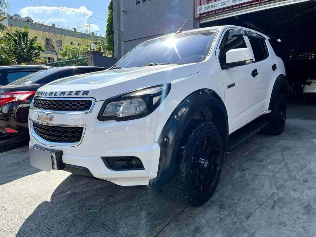 Second-hand SUV / Crossover Car Cainta